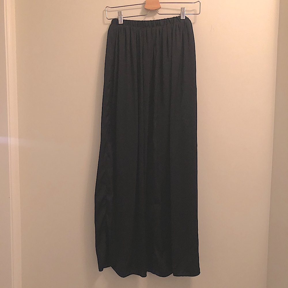Silvian Heach Black Skirt w/ high slits